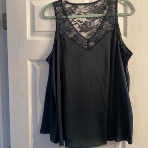 Dark green Torrid size 0 lace tank
